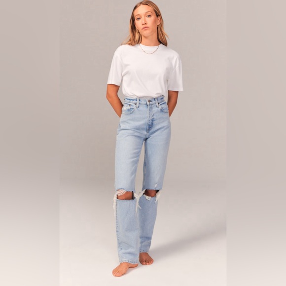 Abercrombie & Fitch Denim - Abercrombie & Fitch Ultra High Rise 90s straight Jean in light destroy NWOT